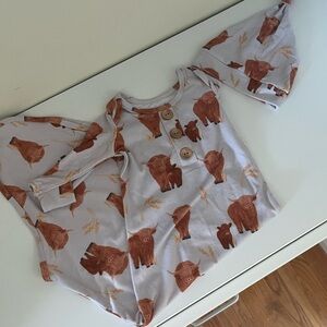 Caden Lane Baby Knot Gown + Hat